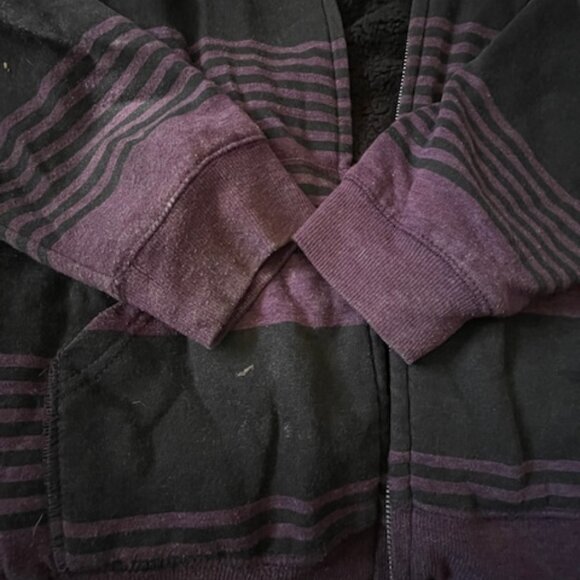 Vintage 2000 Volcom Sherpa-Lined Zip-Up Hoodie – Men’s 🖤💜 - Picture 3 of 4